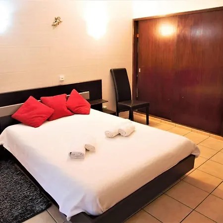 T2 Aquamar, Old Town,